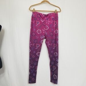 42. NWT Full Beauty Sport leggins